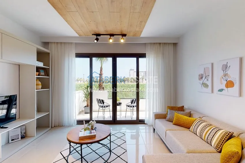 Приобрести Квартира 2+1 от собственника, с видом на море на стадии строительства в районе Тедже – Мерсин 1 