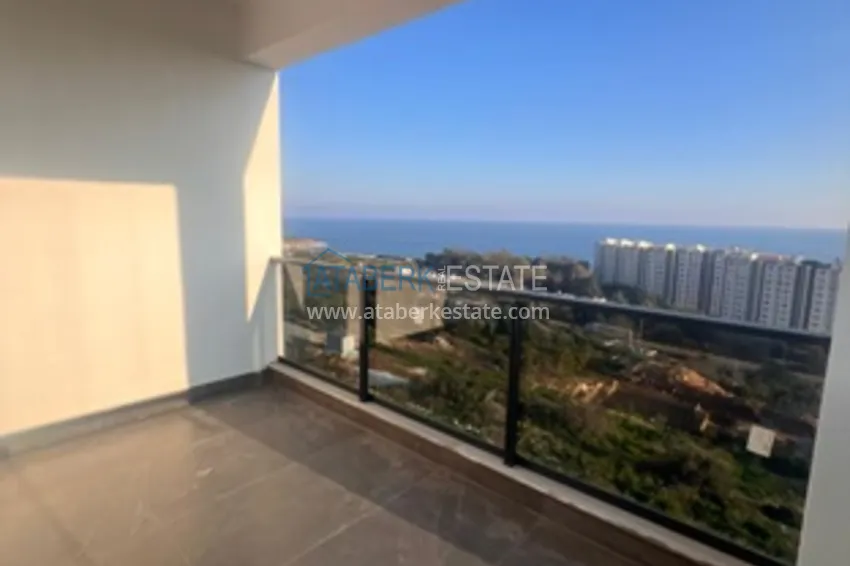 Приобрести Квартира 1+1 с чистовой отделкой и видом на море в районе Аяш – Мерсин 12