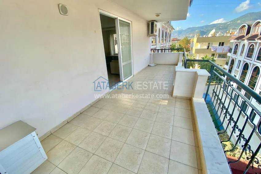 Приобрести Недвижимость под ВНЖ. Две трехкомнатные квартиры с мебелью – район Оба, в 200 метрах от моря 23