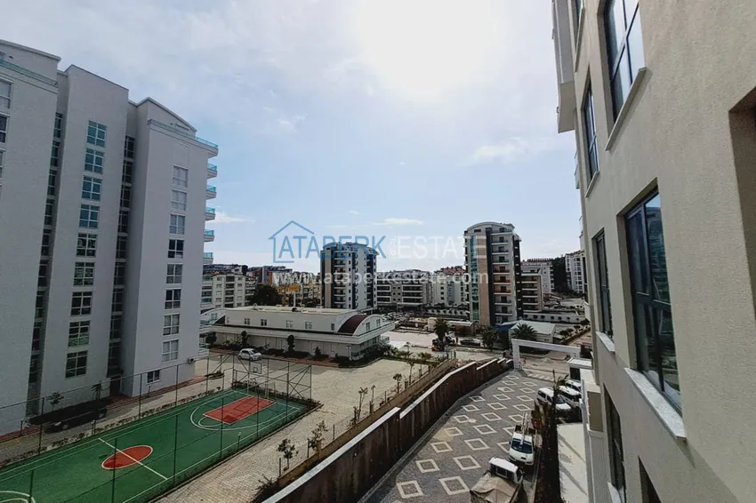 Приобрести Двухкомнатная квартира с чистовой отделкой от собственника – новостройка, Авсаллар, Алания 12 