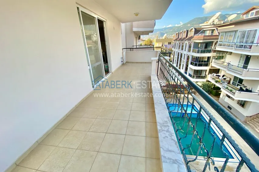 Приобрести Недвижимость под ВНЖ. Две трехкомнатные квартиры с мебелью – район Оба, в 200 метрах от моря 8