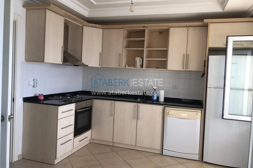 Приобрести Линейная квартира 3+1 на первой береговой линии в районе Тосмур. Недвижимость подходит для ВНЖ 9 