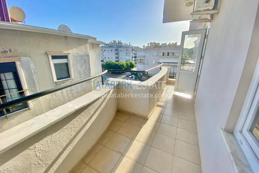 Приобрести Недвижимость под ВНЖ. Две трехкомнатные квартиры с мебелью – район Оба, в 200 метрах от моря 9