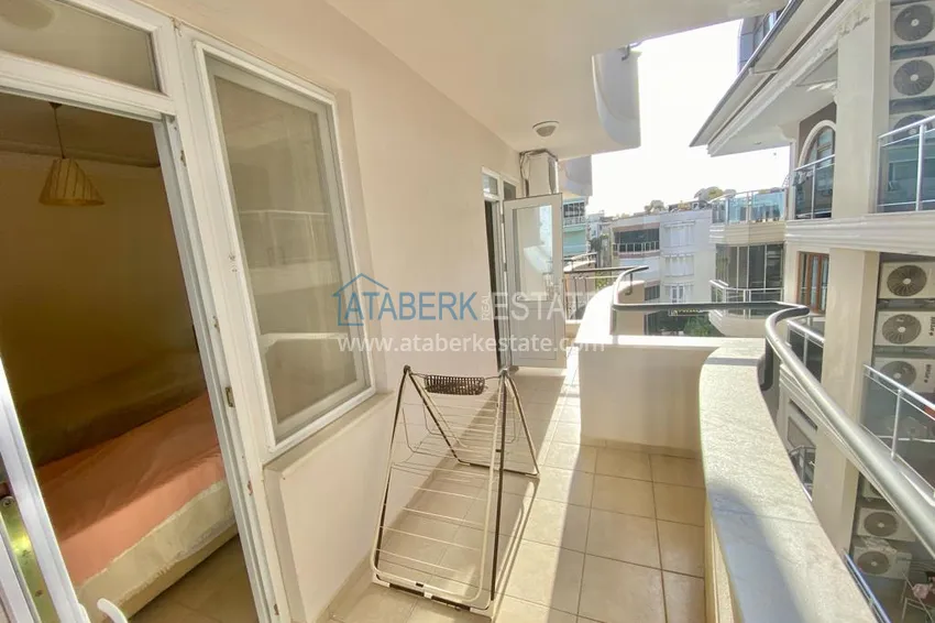 Приобрести Недвижимость под ВНЖ. Две трехкомнатные квартиры с мебелью – район Оба, в 200 метрах от моря 22