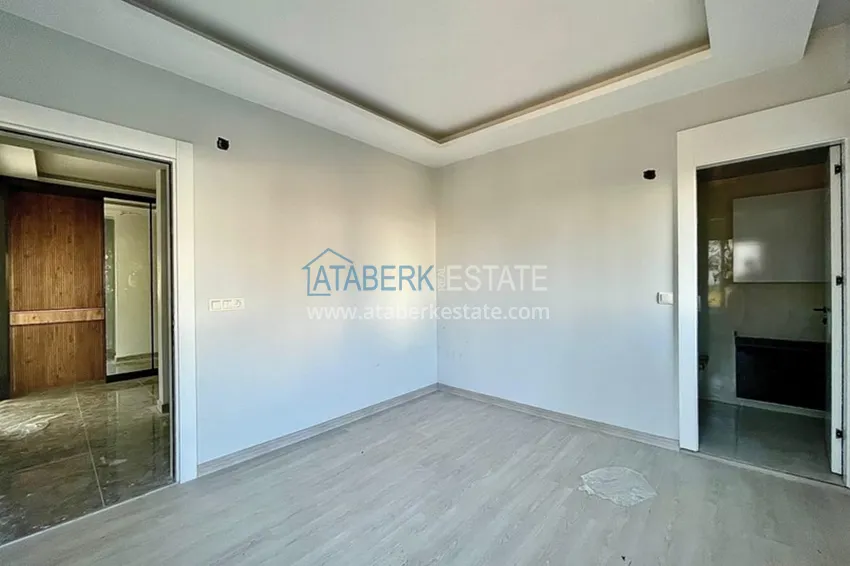 Приобрести Квартиры 2+1 на этапе строительства в районе Томюк-Мерсин 11 