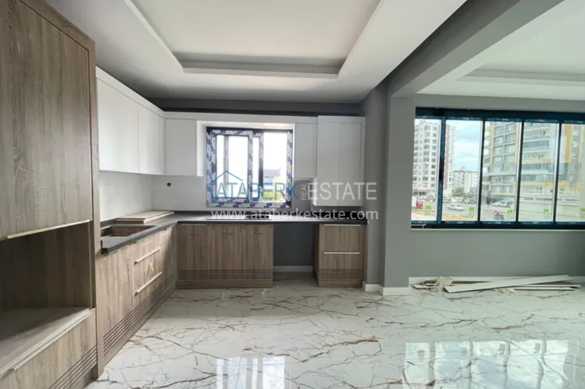 Приобрести Квартира 3+1 с отдельной кухней на этапе строительства в центре района Эрдемли-Мерсин 4 