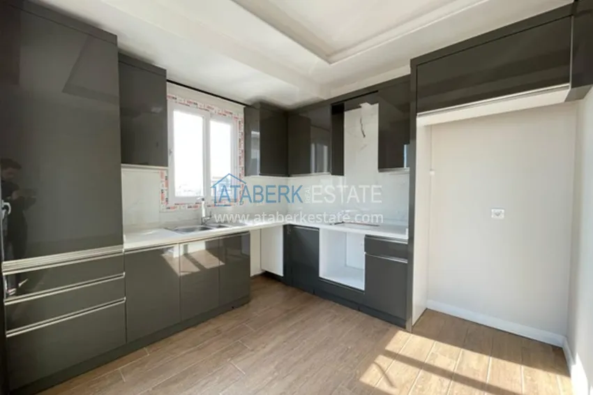 Приобрести Квартира 3+1 с чистовой отделкой в новом жилом комплексе в районе Мезитли-Мерсин 7 