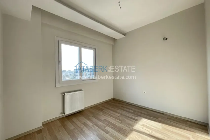 Приобрести Квартира 3+1 с чистовой отделкой в новом жилом комплексе в районе Мезитли-Мерсин 11 