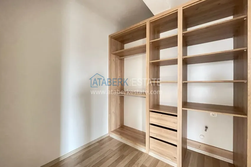 Приобрести Квартира 3+1 с чистовой отделкой в новом жилом комплексе в районе Мезитли-Мерсин 21 