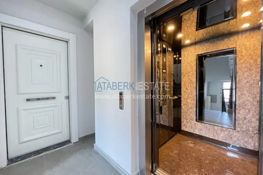 Квартира 3+1 с чистовой отделкой в новом жилом комплексе в районе Мезитли-Мерсин 4 