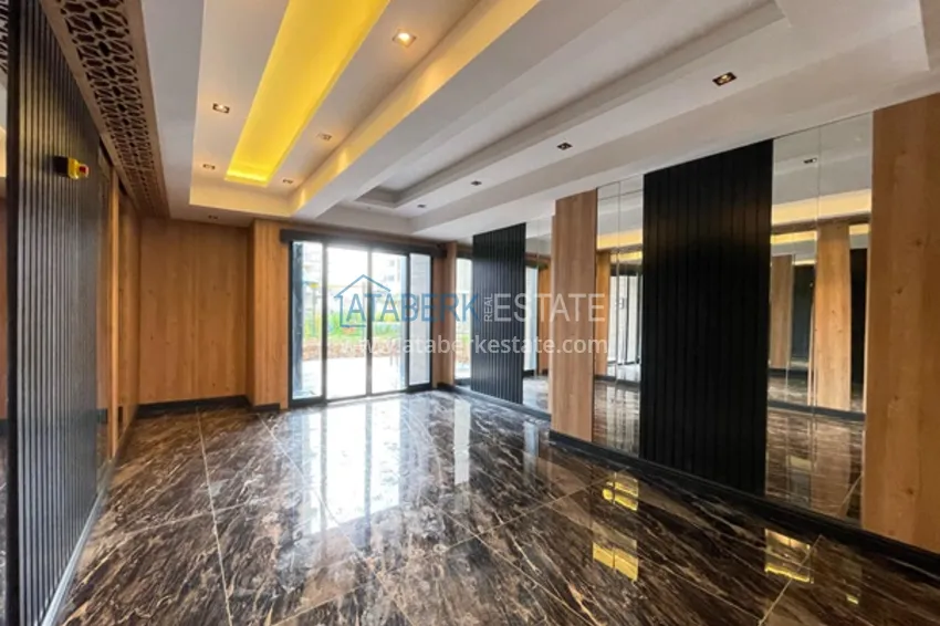 Квартира 3+1 с чистовой отделкой в новом жилом комплексе в районе Мезитли-Мерсин 5 