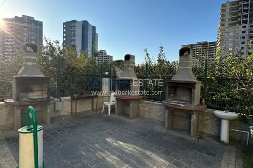 Квартира 1+1 с мебелью и техникой в жилом комплексе комфорт- класса район Арпачбахшиш-Мерсин 9 