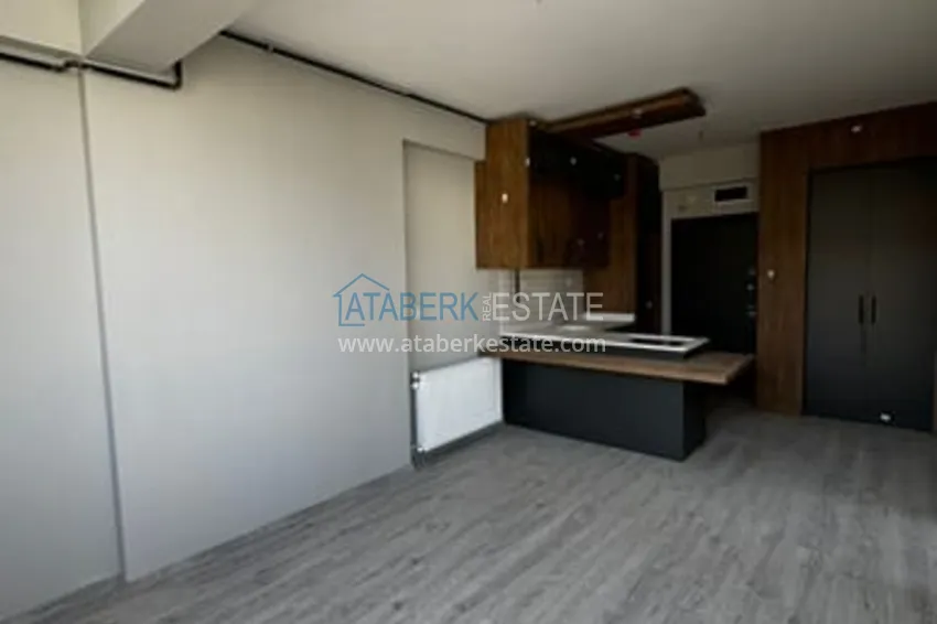 Приобрести Квартира 1+1 с чистовой отделкой в районе Мезитли – Мерсин 4 