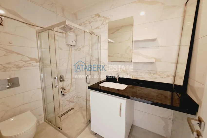 Приобрести Двухкомнатная квартира в центре Алании - район пляжа Клеопатра 10 