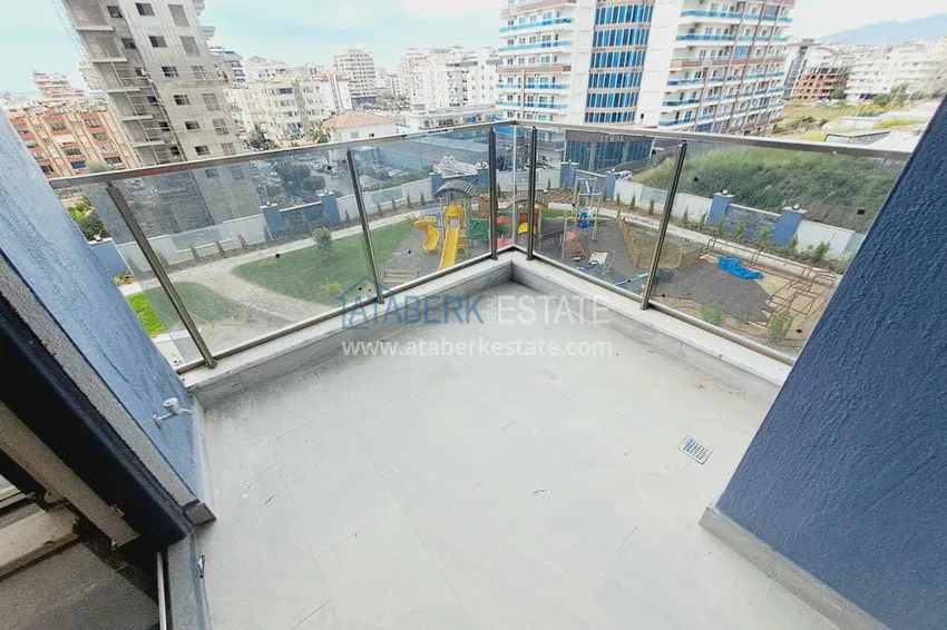 Приобрести Квартира от собственника с чистовой отделкой в новом комплексе – район Махмутлар, Алания 12 