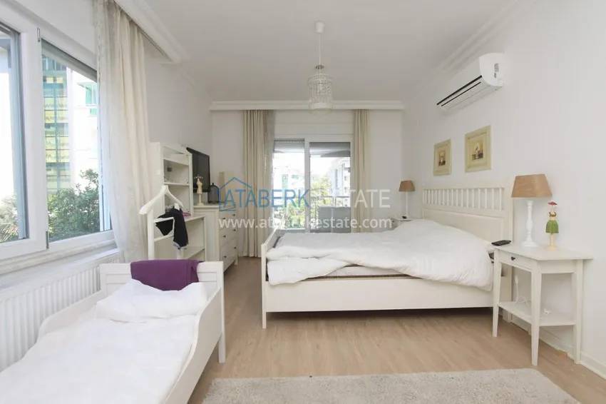 Приобрести Недвижимость под гражданство! Квартира 3+1 с мебелью в резиденции сегмента премиум – Алания, район Джикджилли 15 