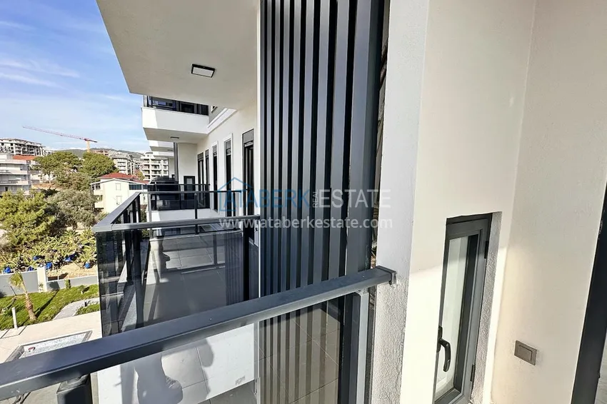 Приобрести Трехкомнатная квартира с мебелью в 100 метрах от моря – район Оба, Алания  13 