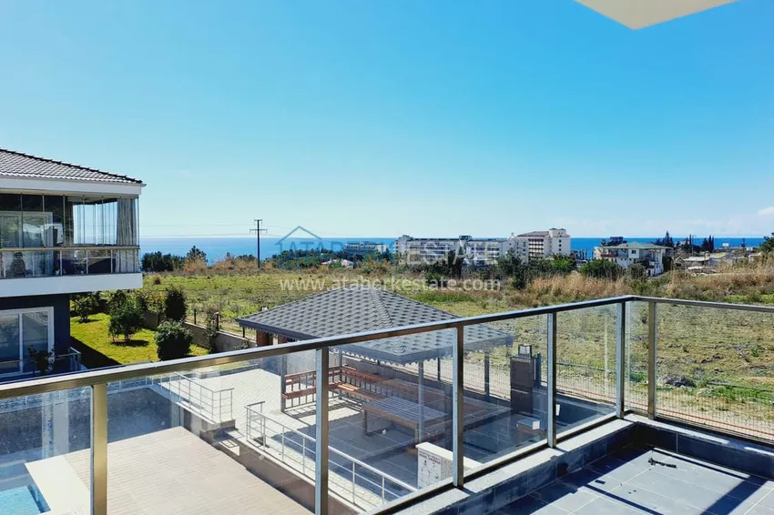 Приобрести Квартира с рассрочкой до 3 месяцев в 250 метрах от моря – Алания, район Инджекум 17 