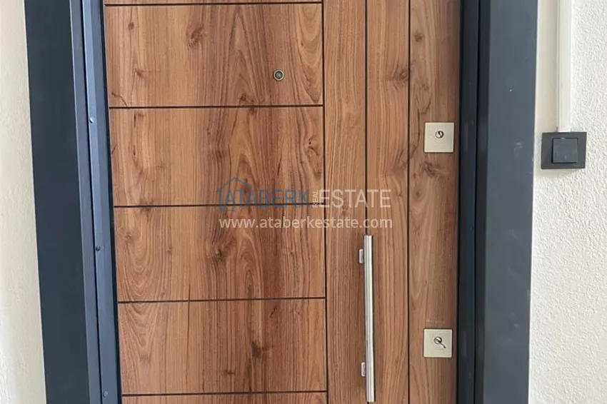 Приобрести Городская квартира с застекленным балконом после ремонта в Газипаше 1