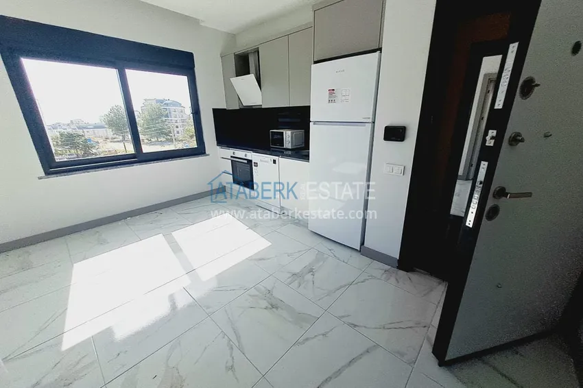 Приобрести Квартира с новой мебелью от собственника в новом комплексе сегмента комфорт в районе Авсаллар 1 