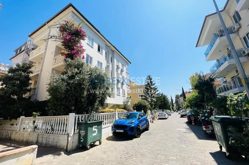 Трехкомнатная квартира с мебелью в 100 метрах от моря – район Оба, Алания  2 