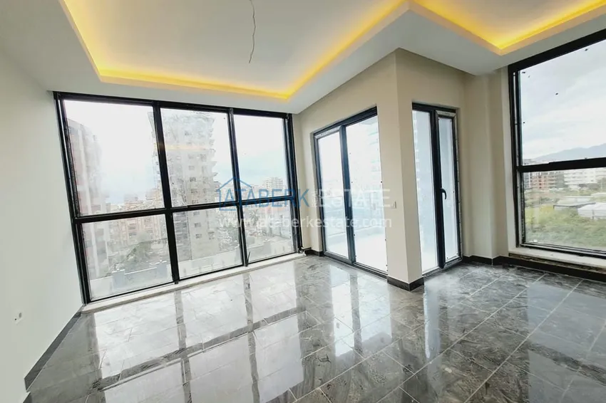 Приобрести Квартира от собственника с чистовой отделкой в новом комплексе – район Махмутлар, Алания 3 