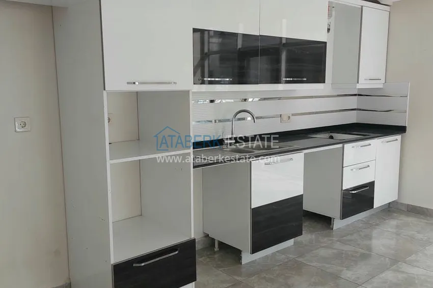 Приобрести Трехкомнатная квартира от собственника в резиденции сегмента премиум - район Оба, Алания 3 