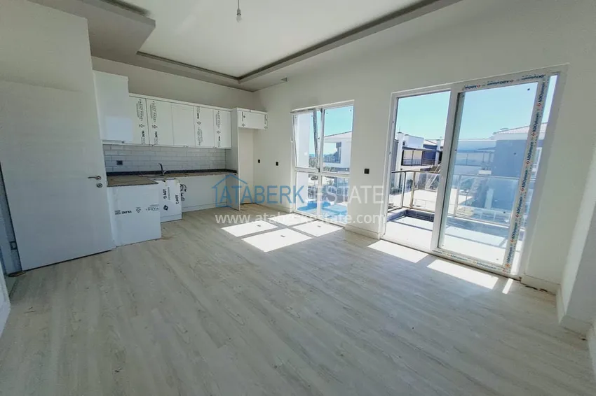 Приобрести Квартира с рассрочкой до 3 месяцев в 250 метрах от моря – Алания, район Инджекум 3 