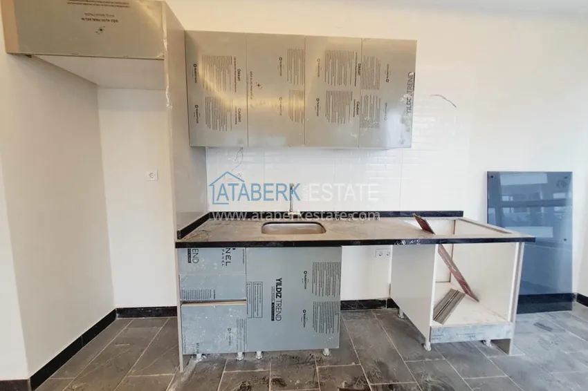 Приобрести Квартиры от собственника с чистовой отделкой в районе Махмутлар, Алания - 600 метров от моря 4