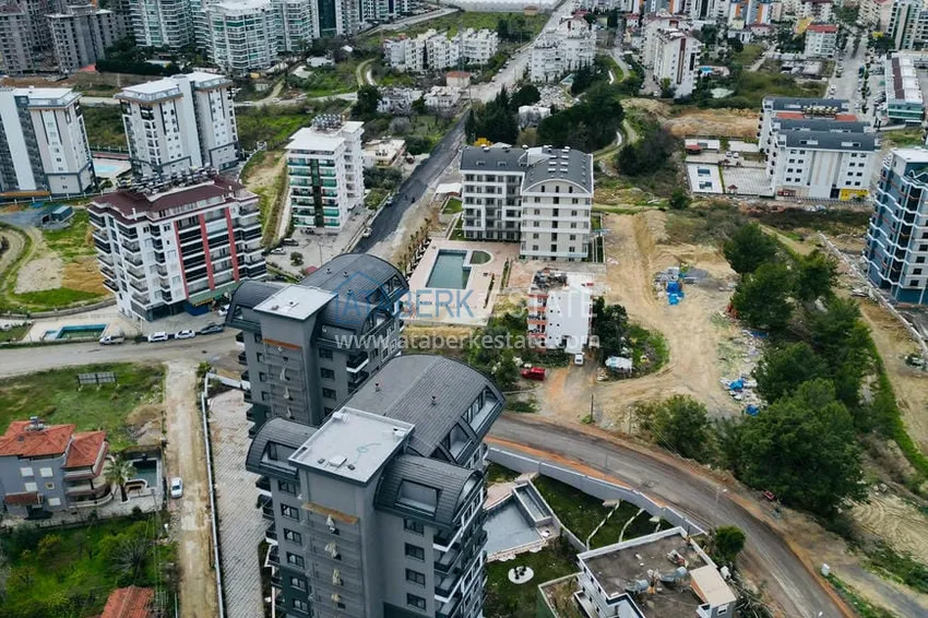 Квартира с новой мебелью от собственника в новом комплексе сегмента комфорт в районе Авсаллар 5 
