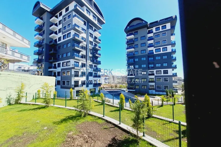 Квартира с новой мебелью от собственника в новом комплексе сегмента комфорт в районе Авсаллар 16 