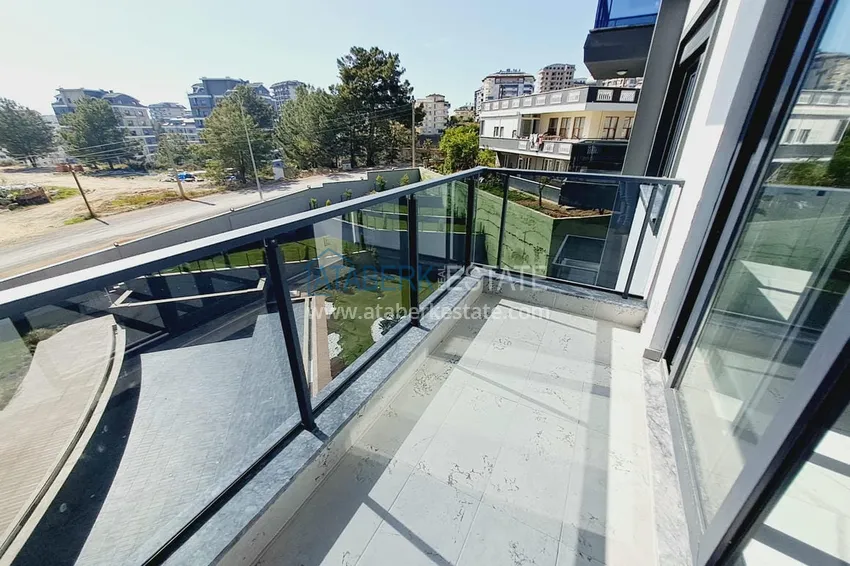 Приобрести Квартира с новой мебелью от собственника в новом комплексе сегмента комфорт в районе Авсаллар 6 