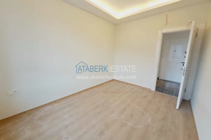 Приобрести Квартиры от собственника с чистовой отделкой в районе Махмутлар, Алания - 600 метров от моря 7