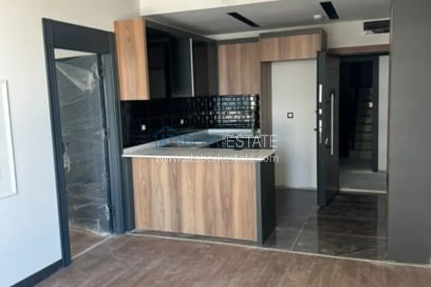 Приобрести Квартира 1+1 с чистовой отделкой и видом на море в районе Чешмели – Мерсин 1 