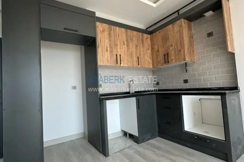 Приобрести Квартира 1+1 с видом на море и чистовой отделкой район Тедже-Мерсин 2 