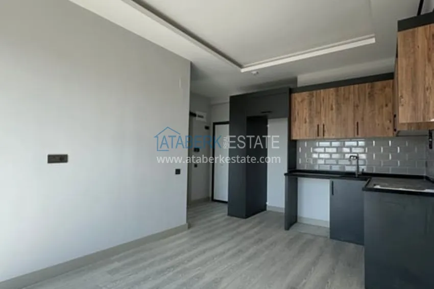 Приобрести Квартира 1+1 с видом на море и чистовой отделкой район Тедже-Мерсин 3 