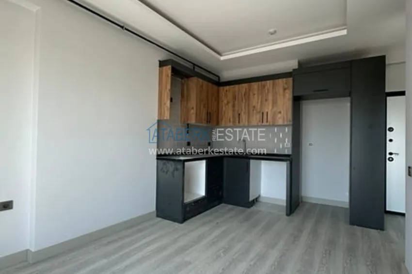 Приобрести Квартира 1+1 с чистовой отделкой в 100 метрах от моря район Тедже-Мерсин 3 