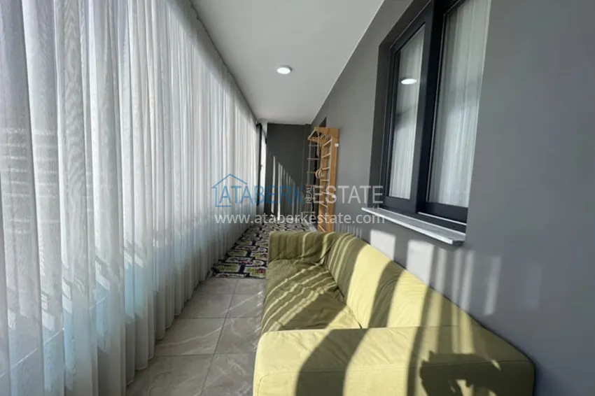 Приобрести Квартира 3+1 с мебелью и техникой в новом жилом комплексе в районе Соли-Мерсин 11 