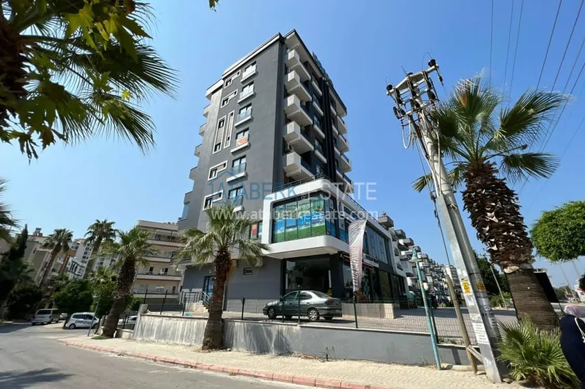 Квартира 1+1 с видом на море в районе Мезитли-Мерсин 1 