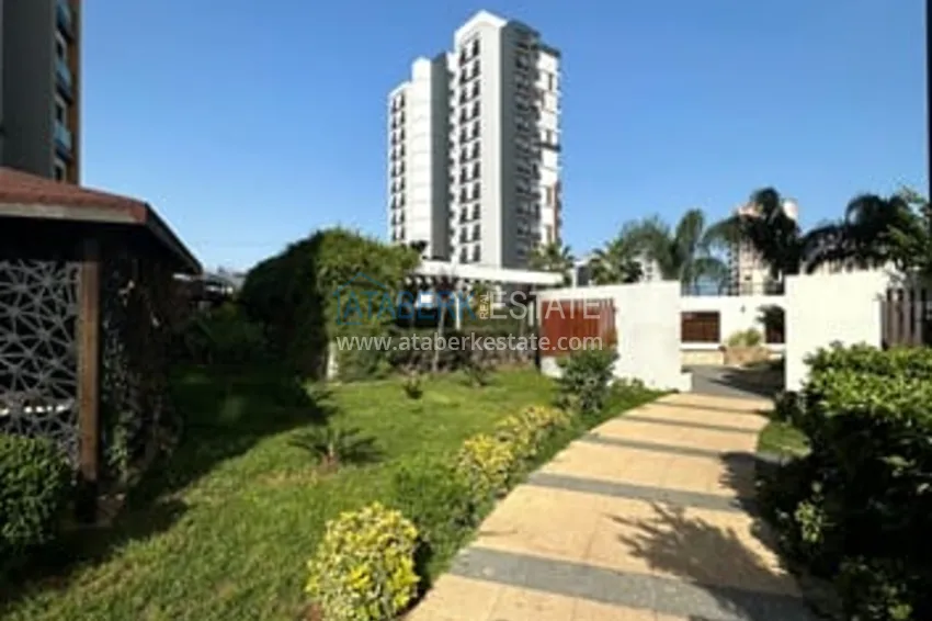 Квартира 3+1 в комплексе отельного типа в районе Мезитли-Мерсин 4