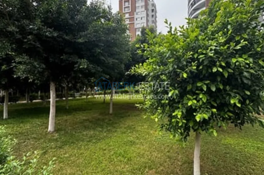 Квартира 4+1 с роскошным ремонтом в комплексе отельного типа в районе Мезитли-Мерсин 6 