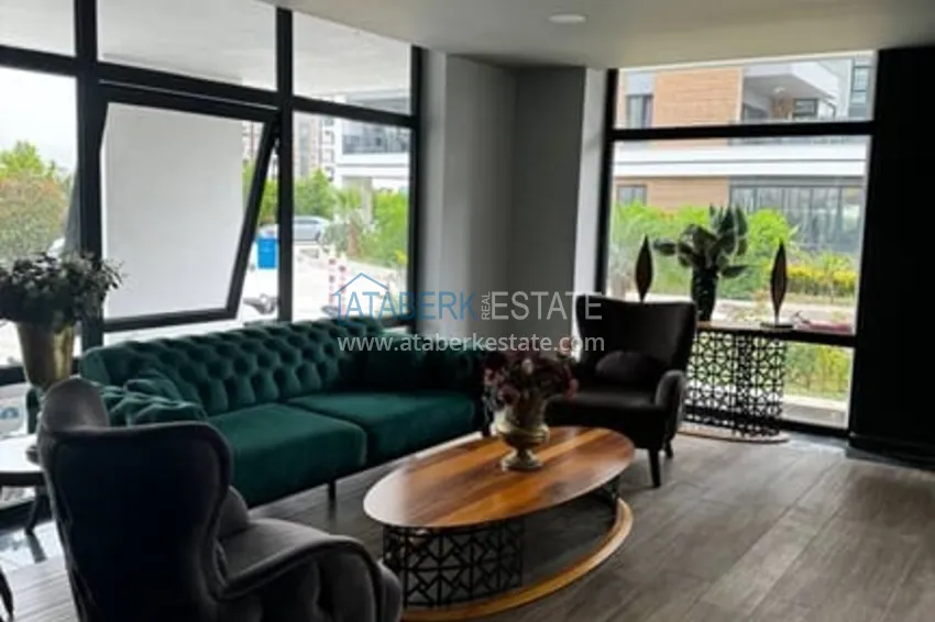 Квартира 4+1 с роскошным ремонтом в комплексе отельного типа в районе Мезитли-Мерсин 17 