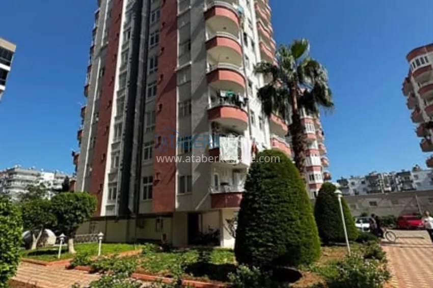 Квартира 2+1 в районе Мезитли-Мерсин, с видом на море и отдельной кухней 1 