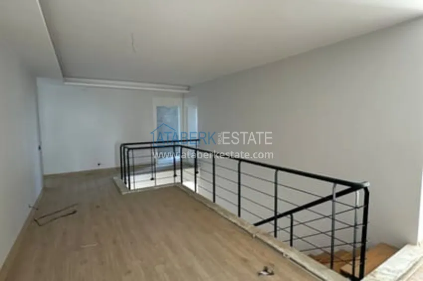 Приобрести Просторный пентхаус-дуплекс с открытым видом на море район Соли-Мерсин 35 