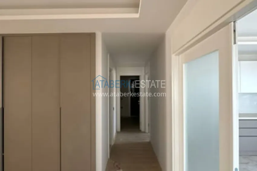 Приобрести Просторный пентхаус-дуплекс с открытым видом на море район Соли-Мерсин 38 