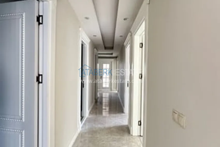 Приобрести Просторная квартира 5+1 с видом на море в районе Мезитли-Мерсин 41 