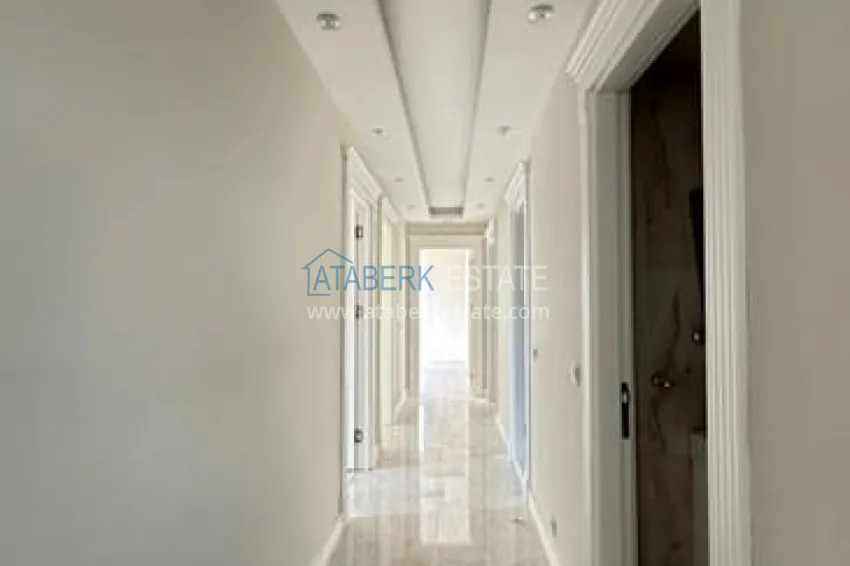 Приобрести Просторная квартира 5+1 с видом на море в районе Мезитли-Мерсин 44 