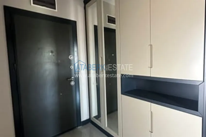 Приобрести Квартира 2+1 с чистовой отделкой в современном жилом комплексе Мезитли-Мерсин 10 