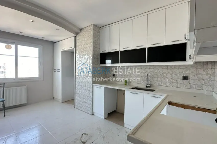 Приобрести Квартира 3+1 с отдельной кухней и остекленным балконом район Мезитли-Мерсин 24