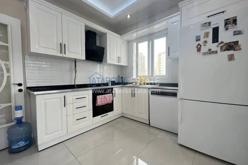 Приобрести Квартира 4+1 в молодом жилом комплексе с инфраструктурой район Мезитли-Мерсин 3 